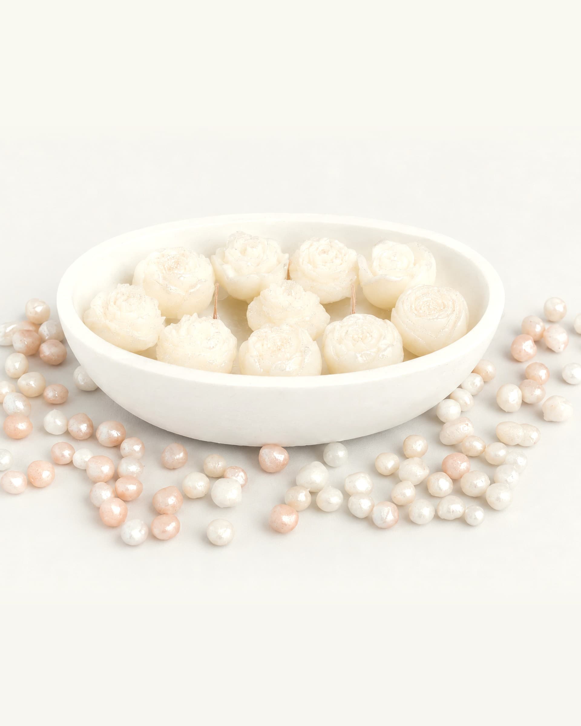 Plato con capullos de cera de soya Velis